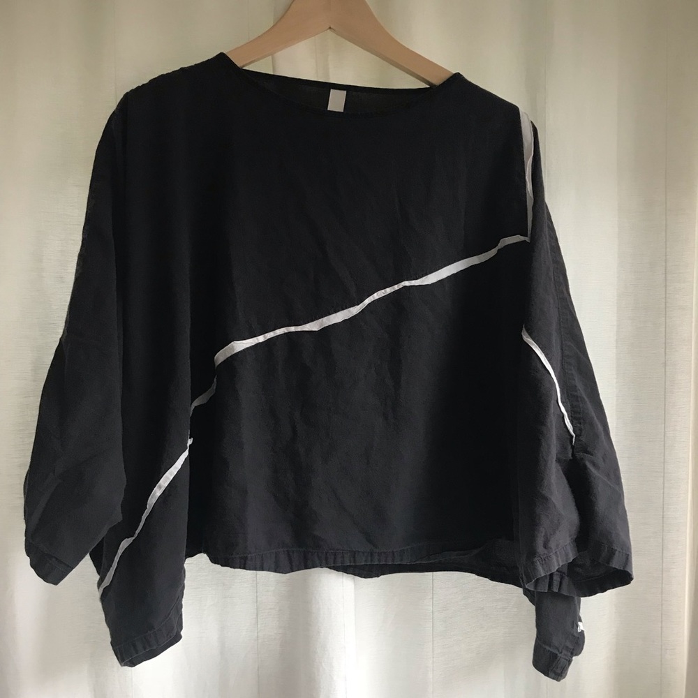 Uzi nyc square top